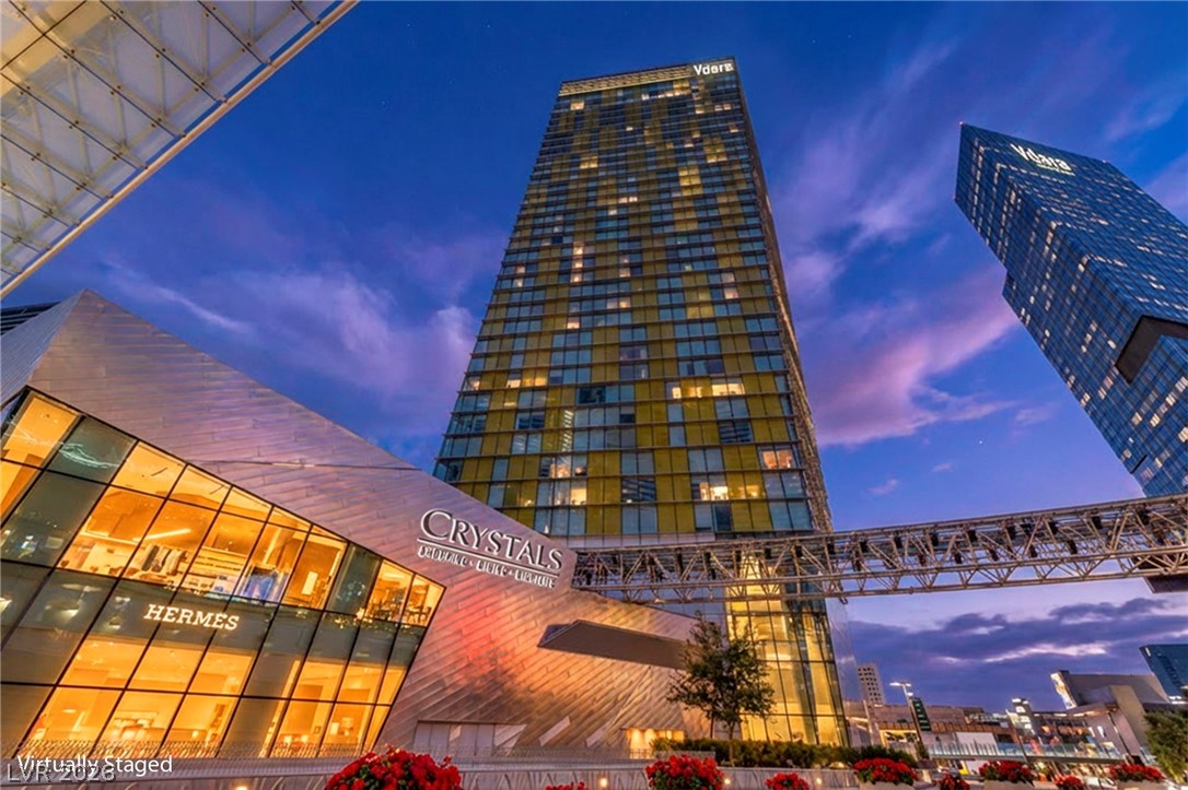 3726 Las Vegas Boulevard 2807