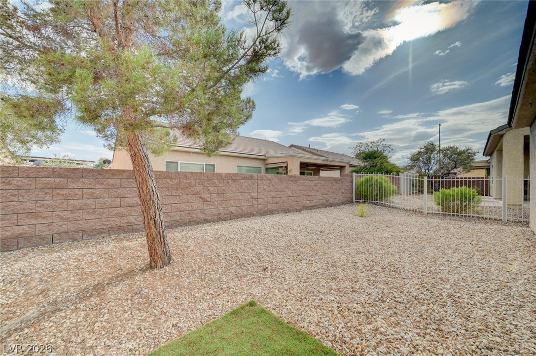 2721 Cheer Pheasant Avenue