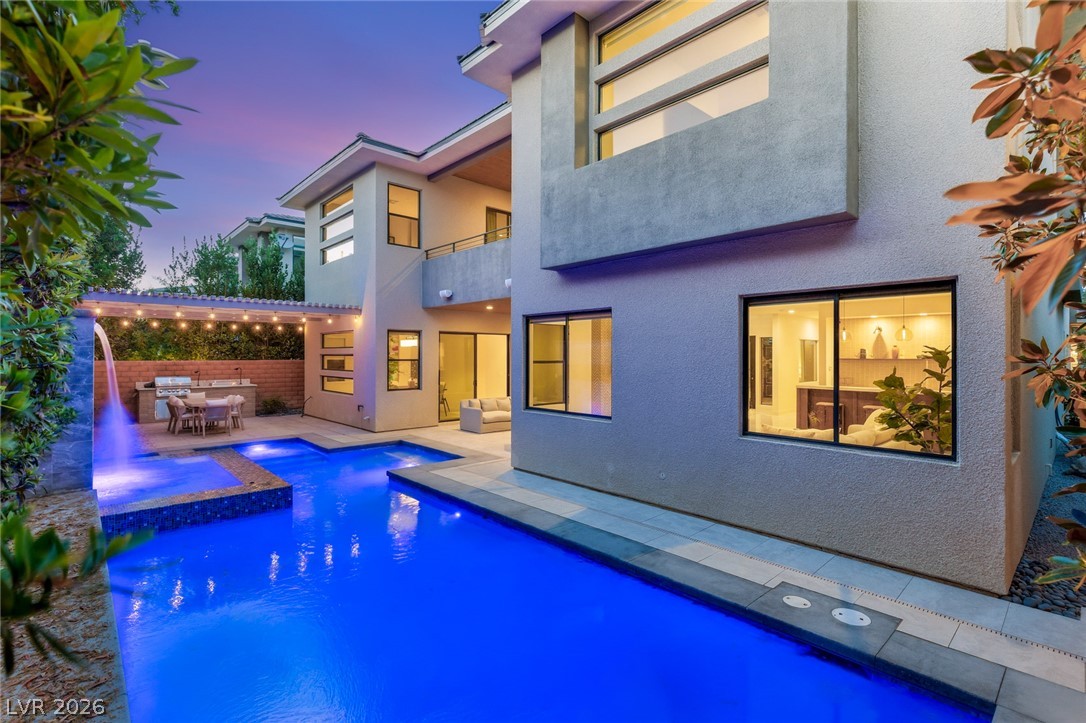 75 Pristine Glen Street