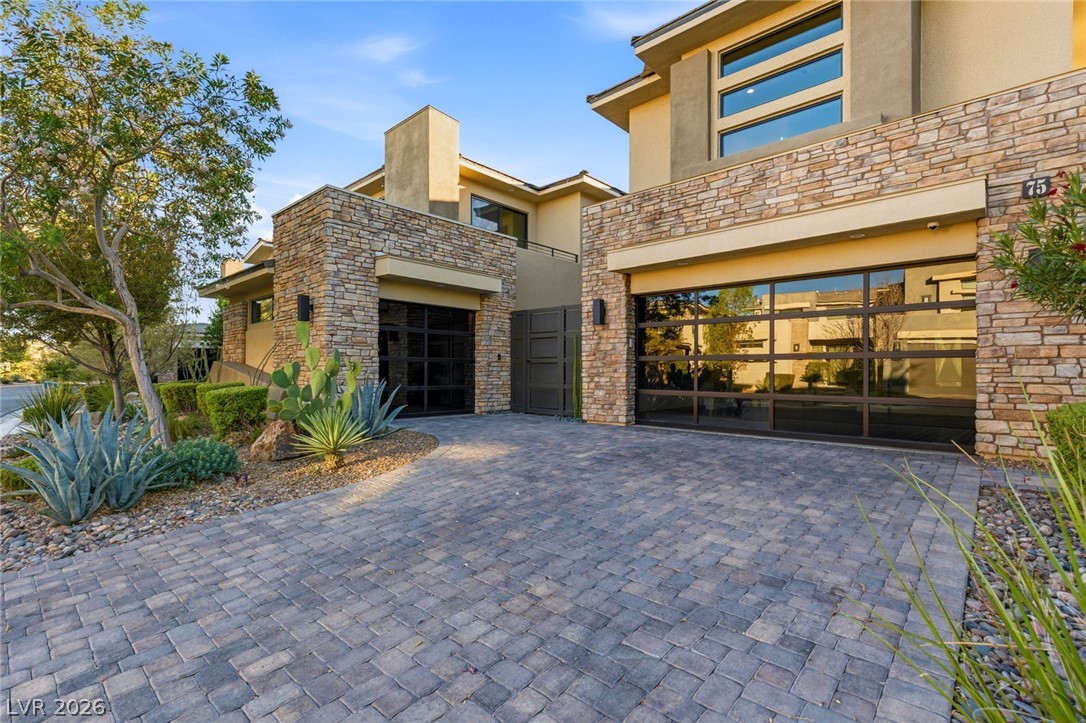 75 Pristine Glen Street