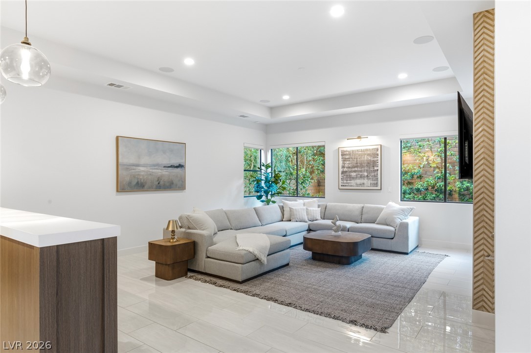 75 Pristine Glen Street