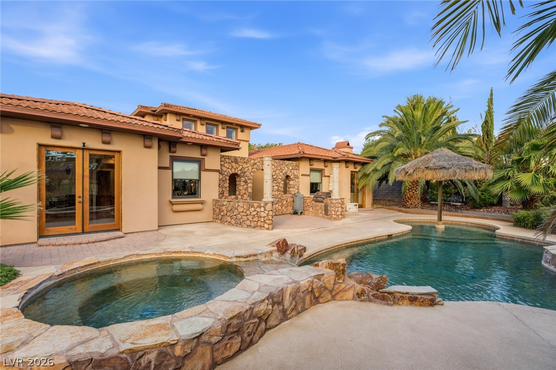 1369 Opal Valley Street