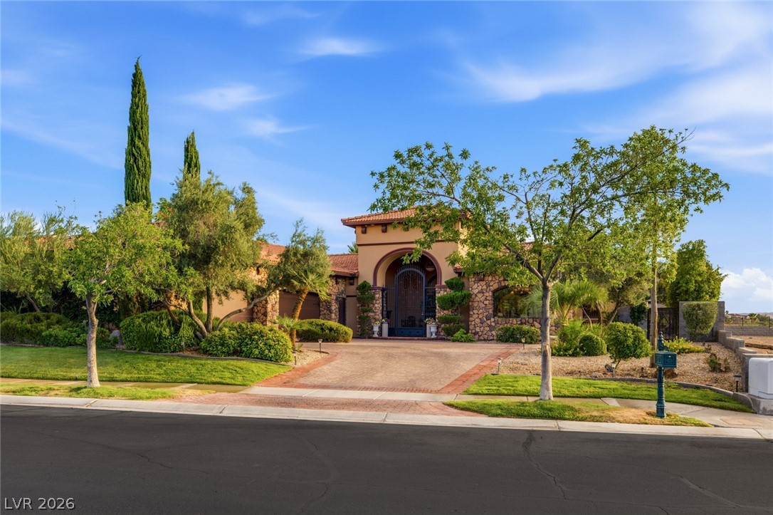 1369 Opal Valley Street