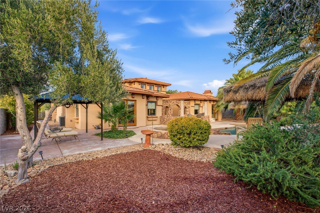 1369 Opal Valley Street