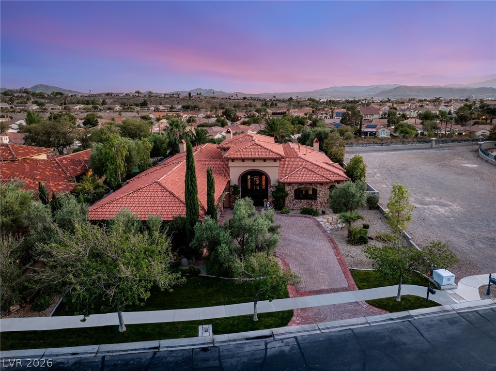 1369 Opal Valley Street