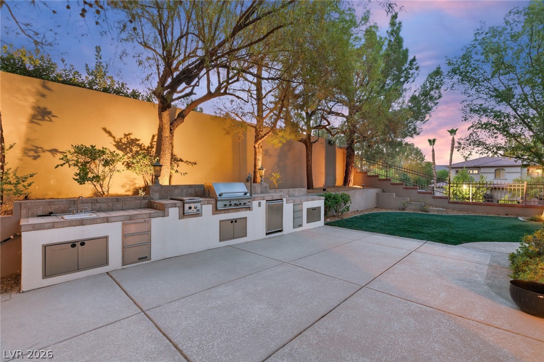 9908 Moon Valley Place