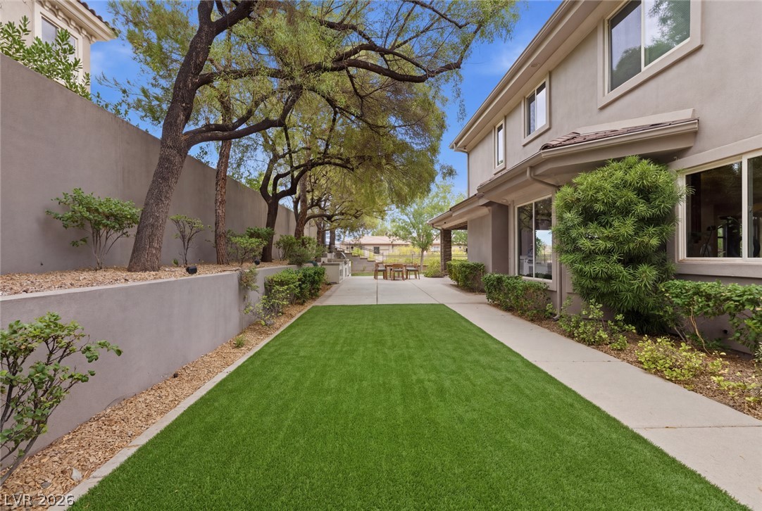 9908 Moon Valley Place