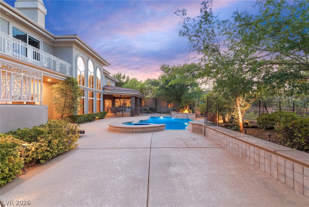 9908 Moon Valley Place