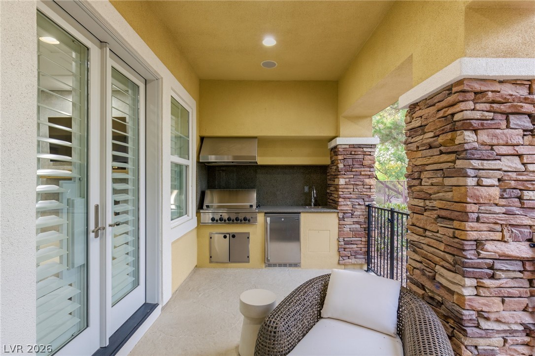 11280 Granite Ridge Drive 1044