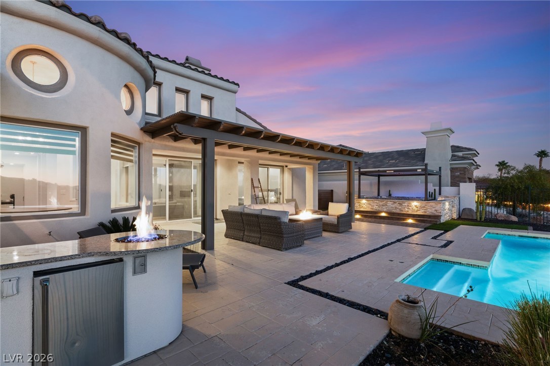 11305 Golden Chestnut Place