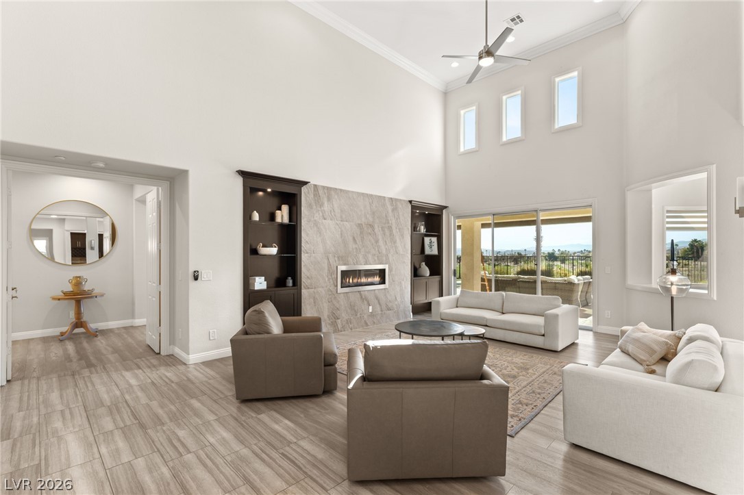 11305 Golden Chestnut Place