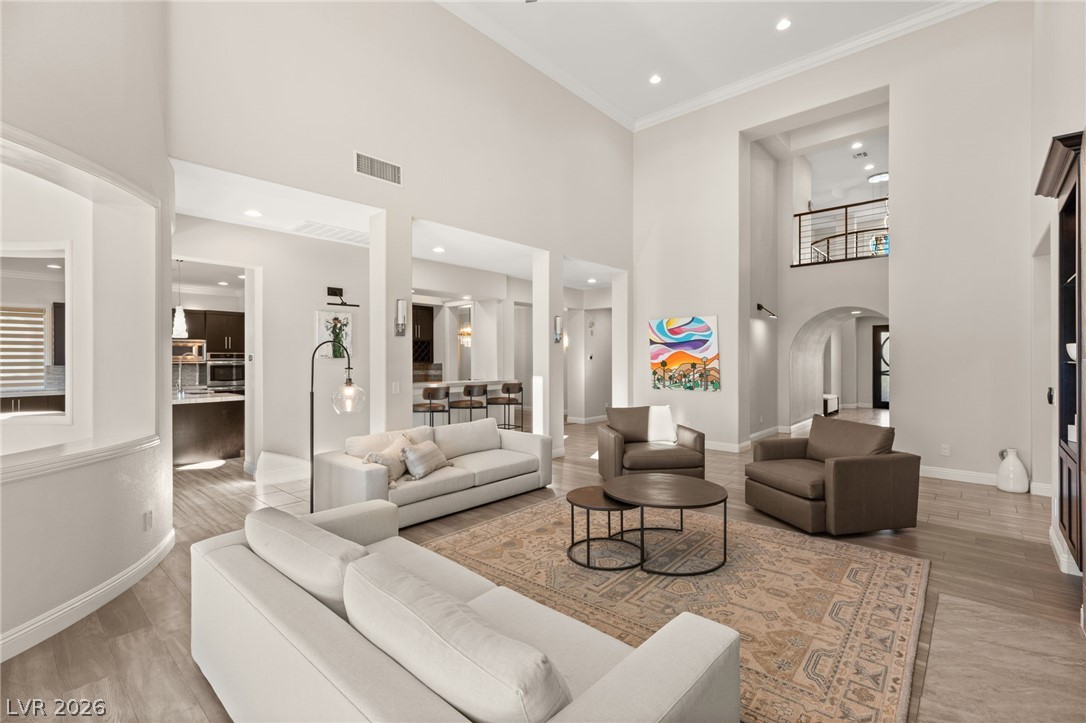 11305 Golden Chestnut Place