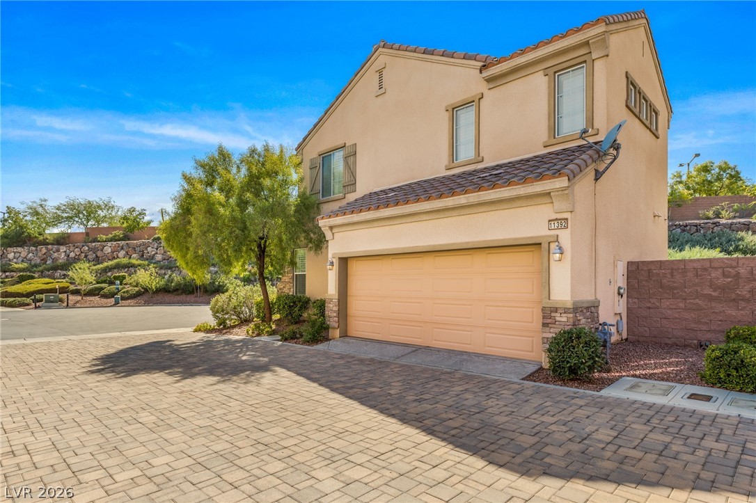 11392 Corsica Mist Avenue