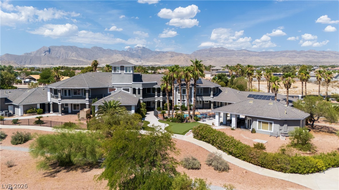 5930 North El Capitan Way