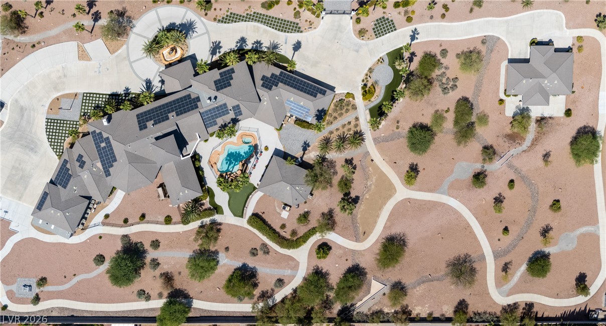 5930 North El Capitan Way