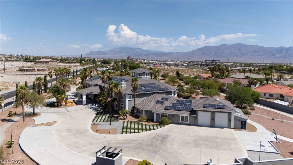 5930 North El Capitan Way