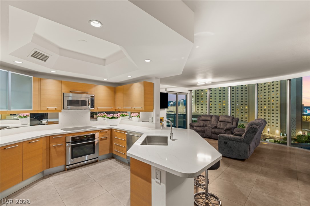 222 Karen Avenue 708