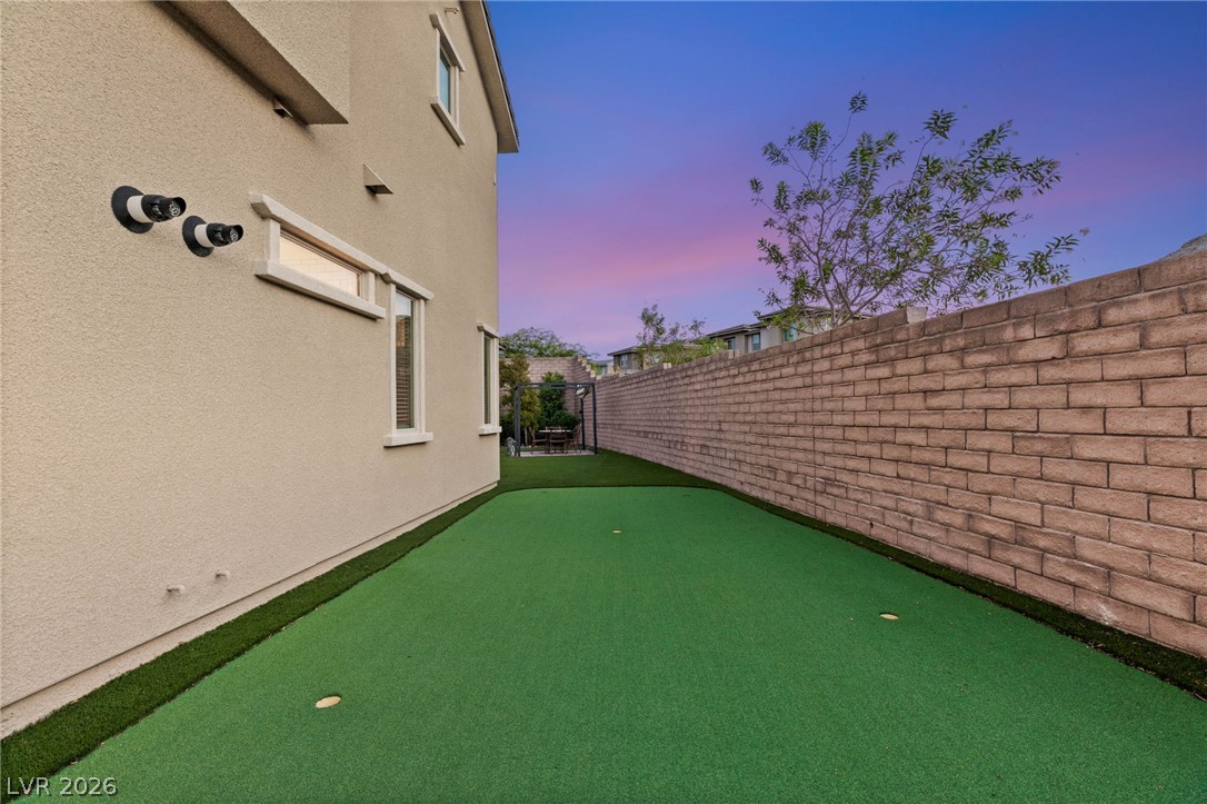 2720 Natural Rock Drive