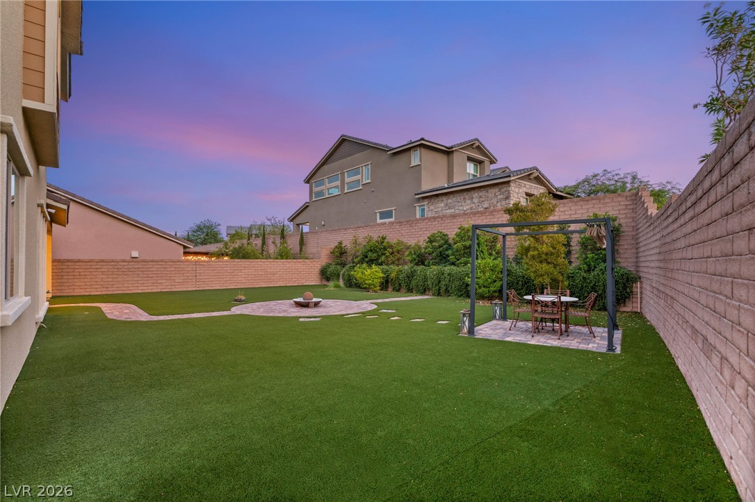 2720 Natural Rock Drive