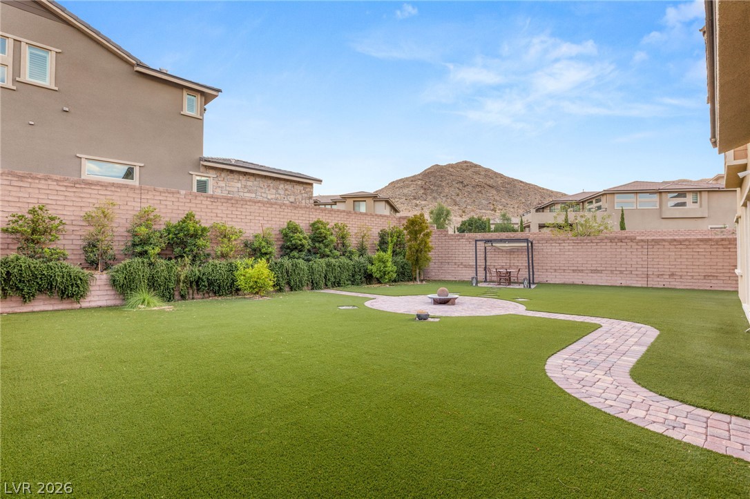 2720 Natural Rock Drive