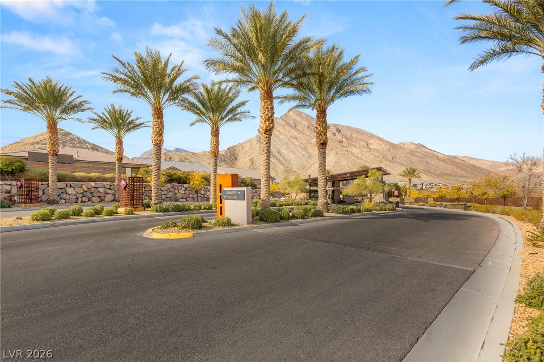 2720 Natural Rock Drive