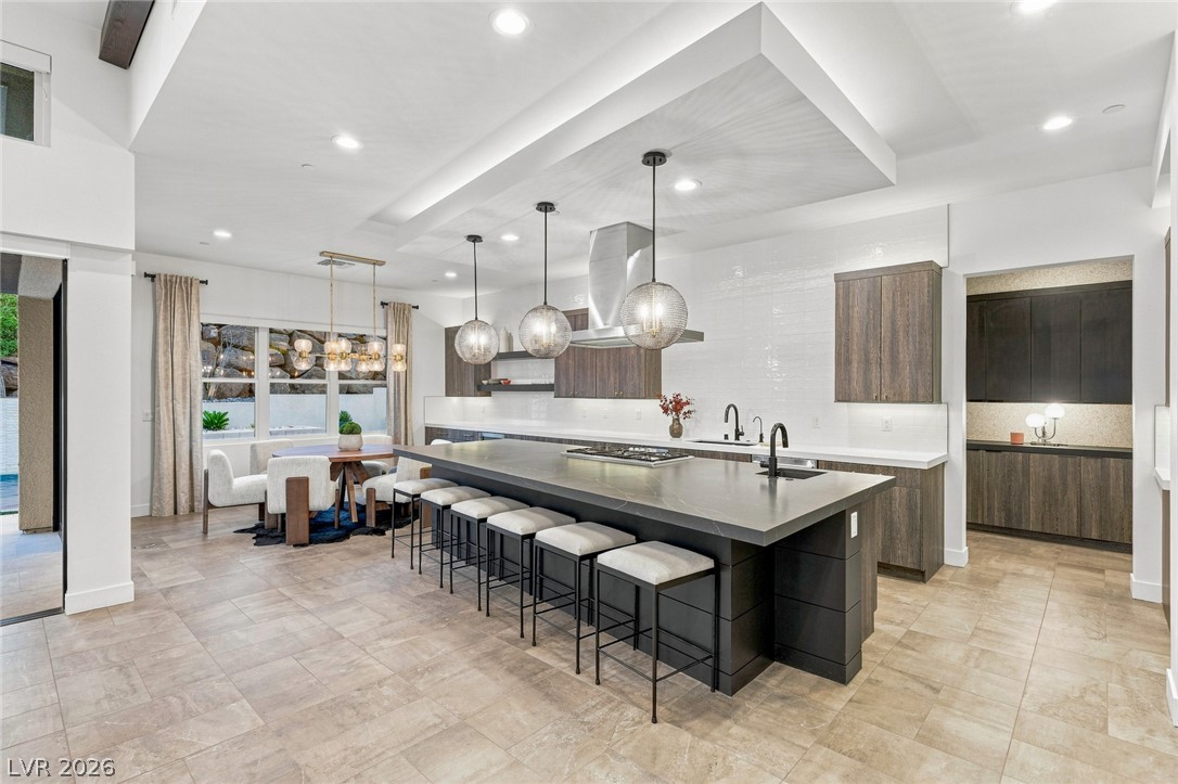 2211 Overlook Canyon Lane