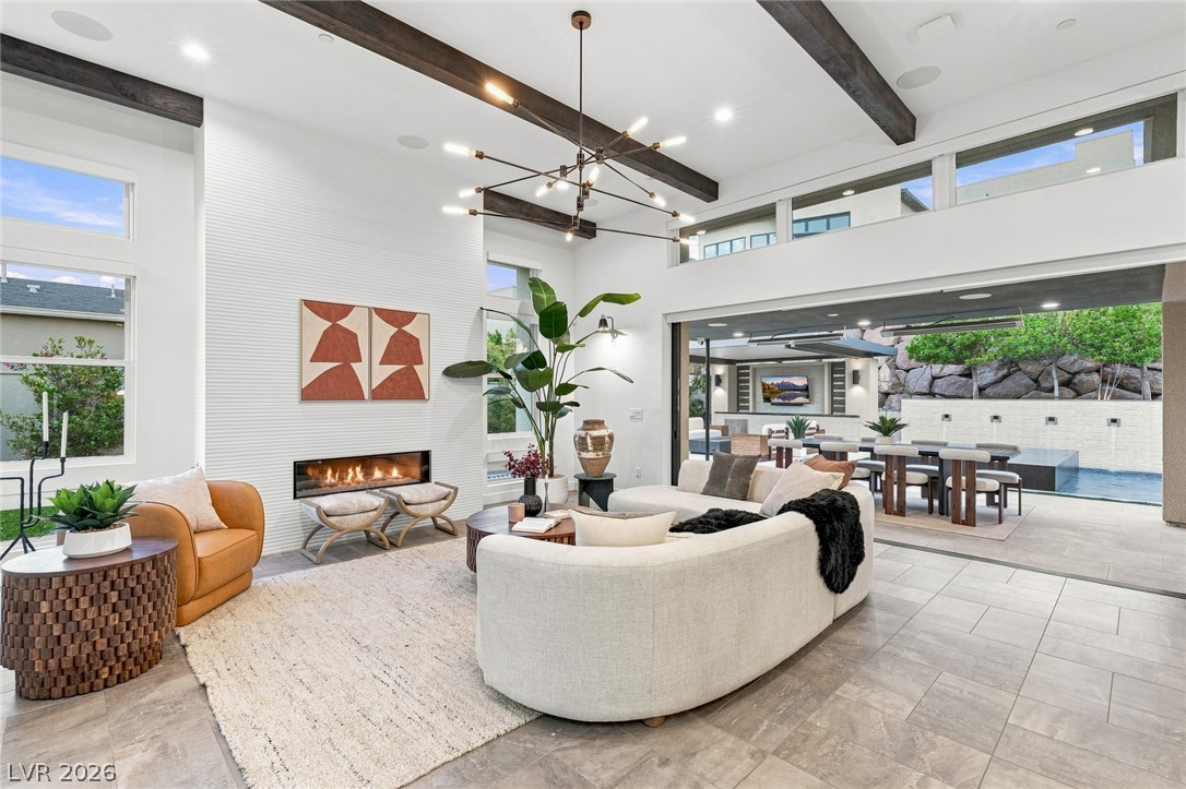 2211 Overlook Canyon Lane