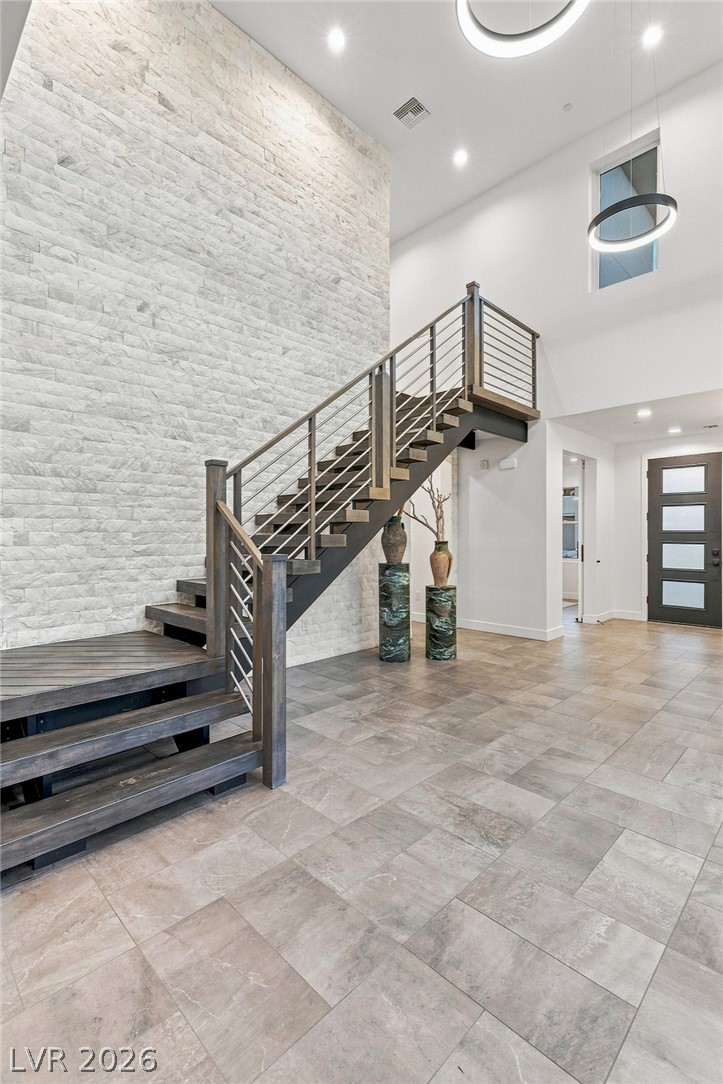 2211 Overlook Canyon Lane