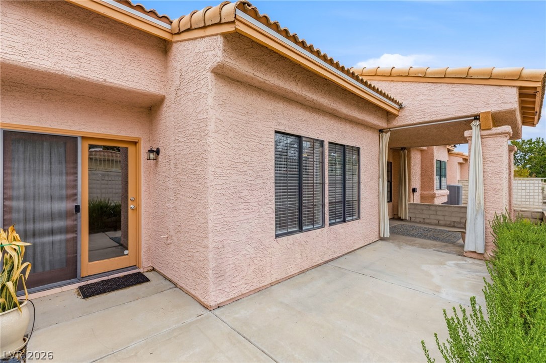 582 Cervantes Drive