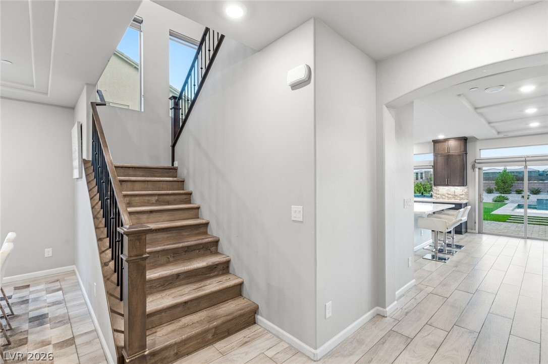 8727 Twisted Vine Lane