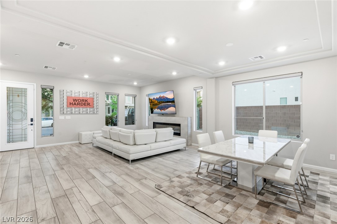 8727 Twisted Vine Lane