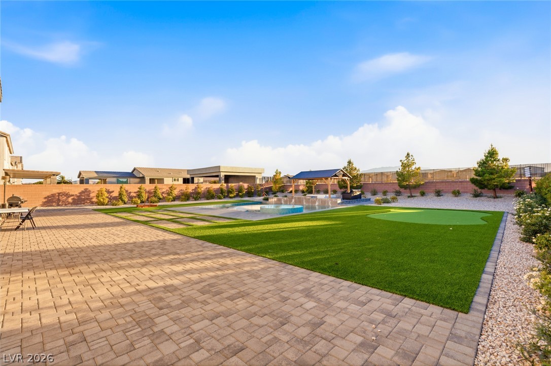 8727 Twisted Vine Lane