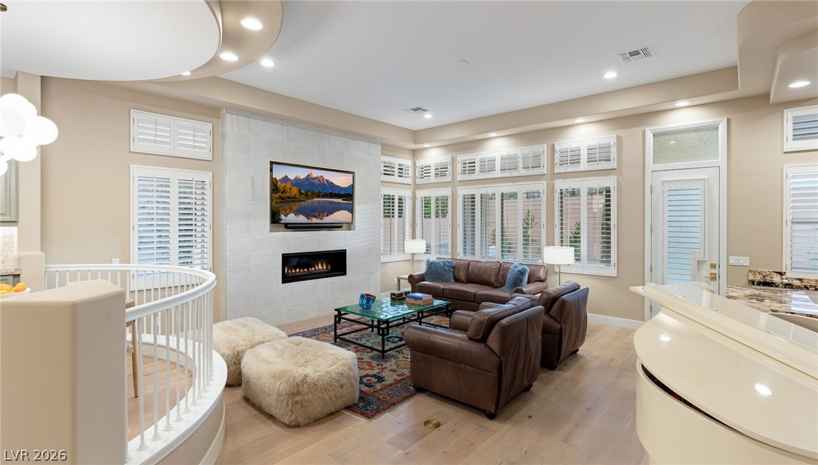 205 Aventura Street