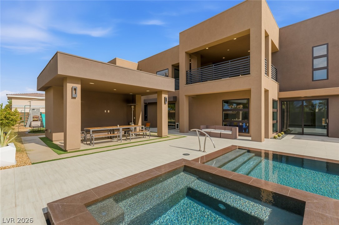 3740 Caesars Circle