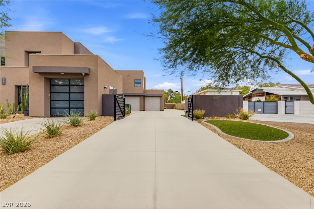 3740 Caesars Circle