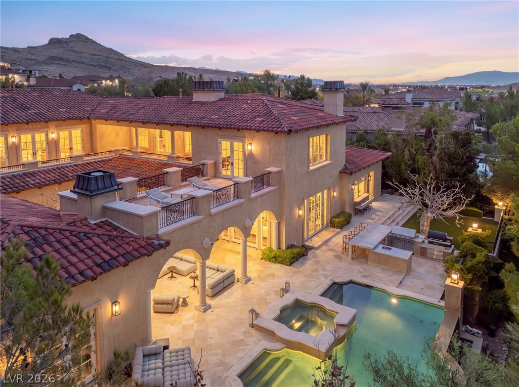 30 Augusta Canyon Way