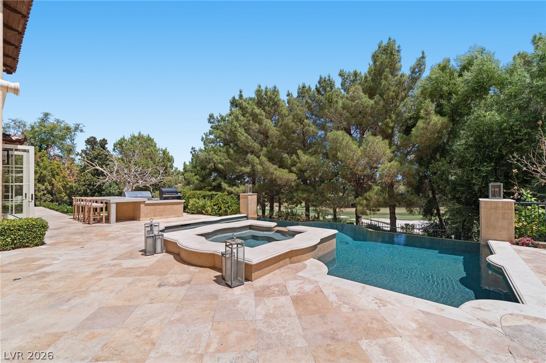 30 Augusta Canyon Way