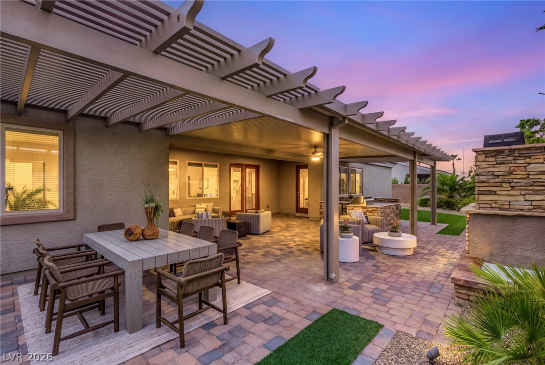 9985 Spider Creek Court