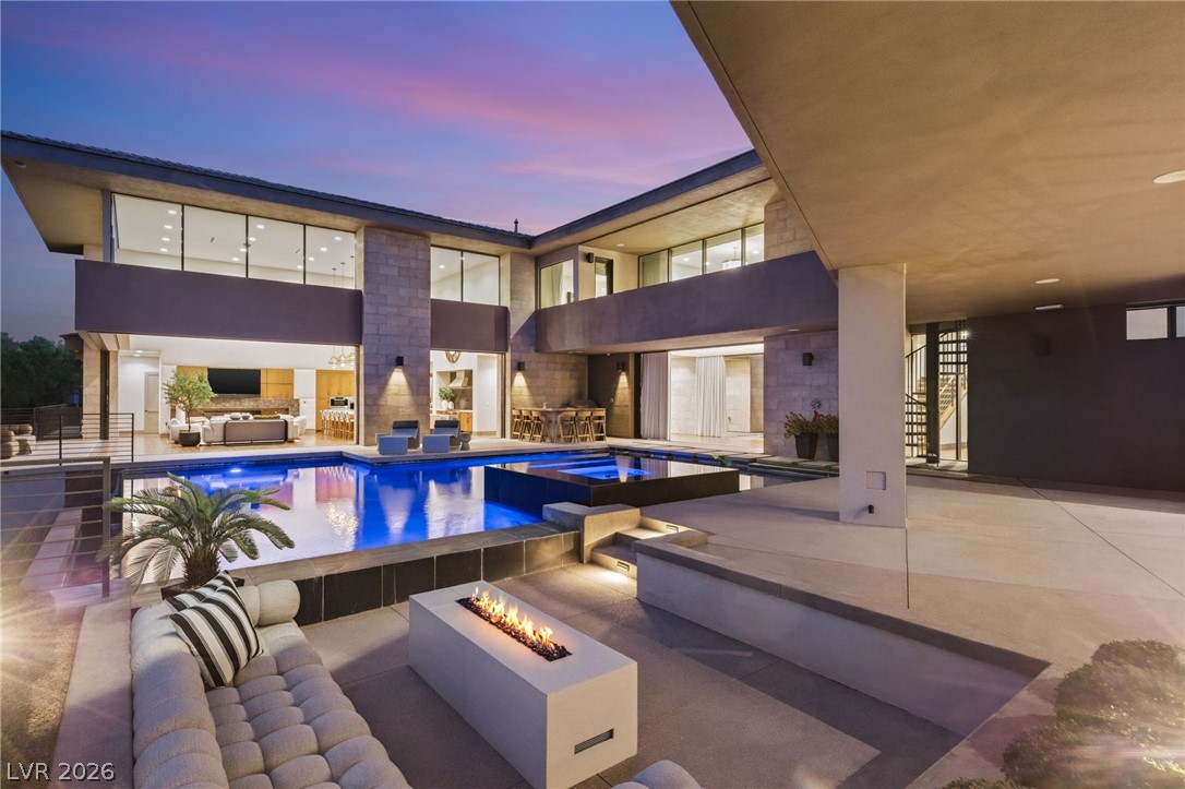 1300 Villa Barolo Avenue