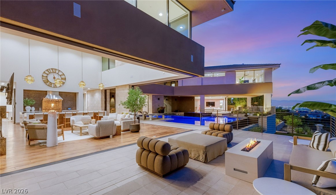 1300 Villa Barolo Avenue