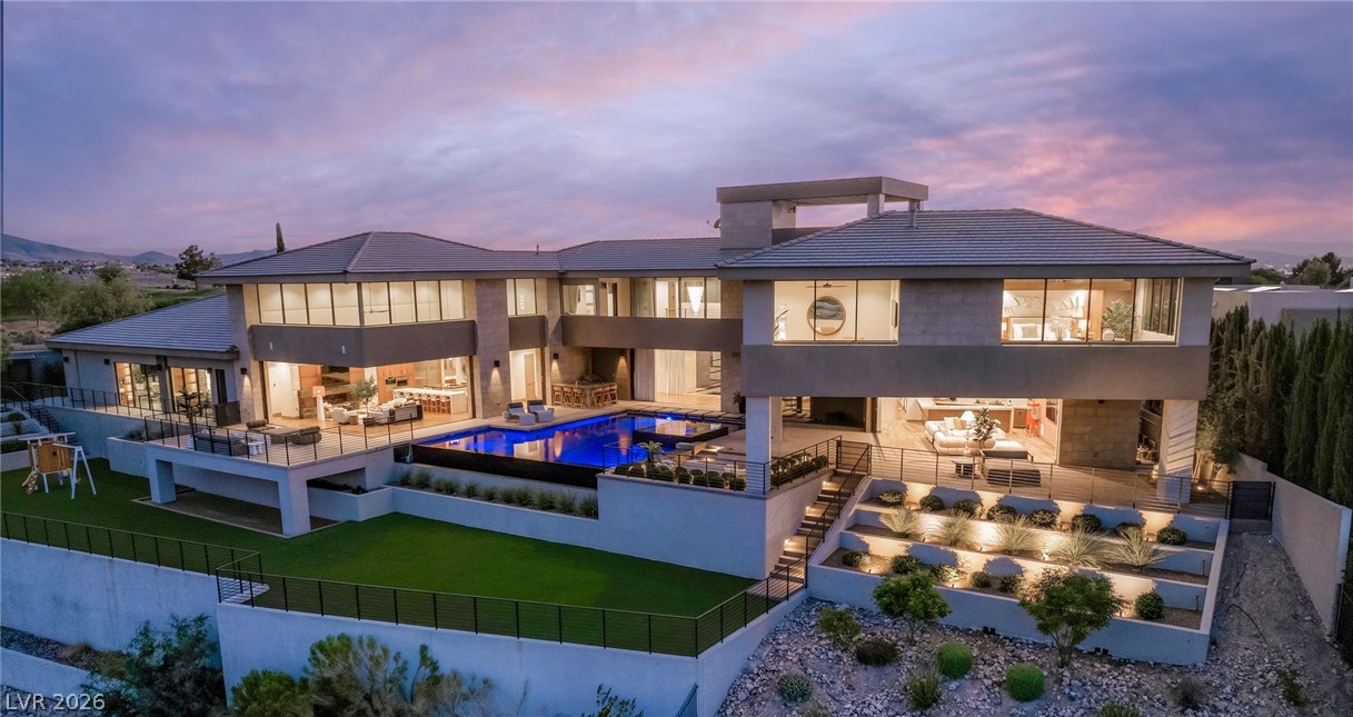 1300 Villa Barolo Avenue