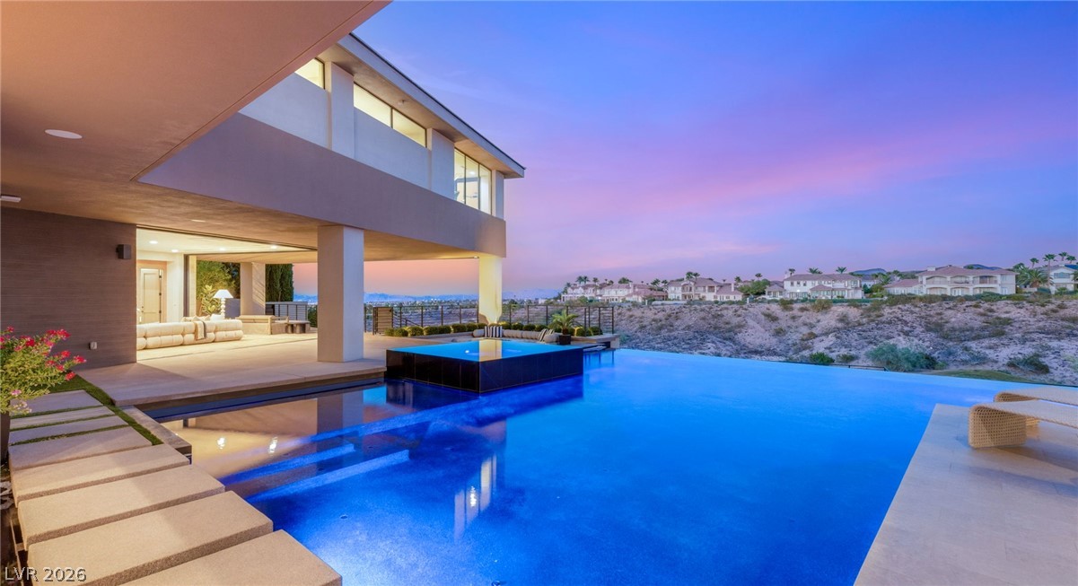 1300 Villa Barolo Avenue