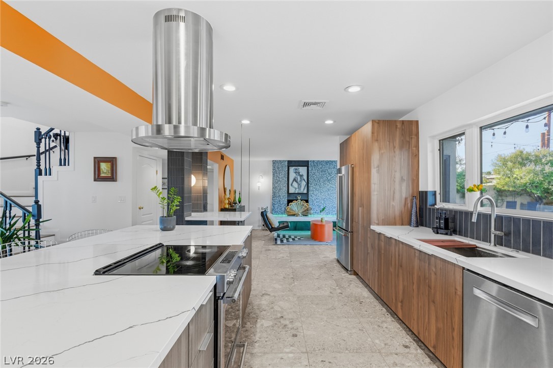 1594 Ottawa Drive