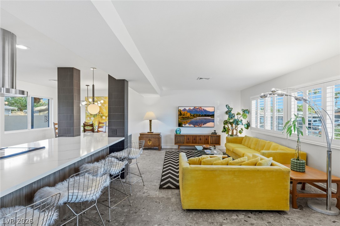 1594 Ottawa Drive