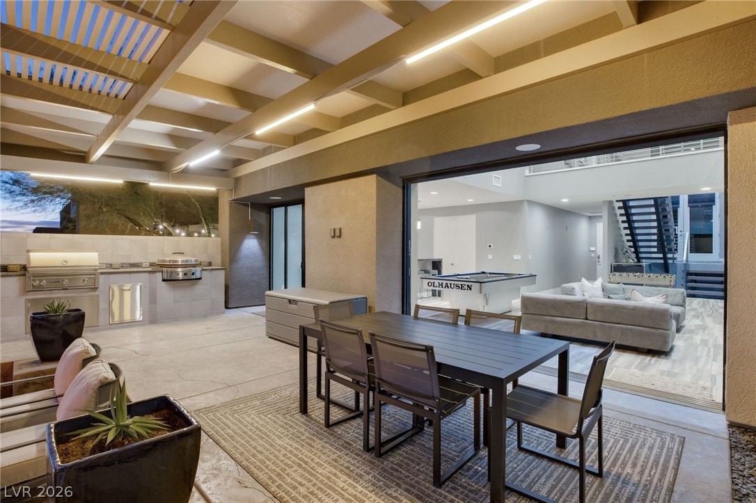 921 Vegas View Drive