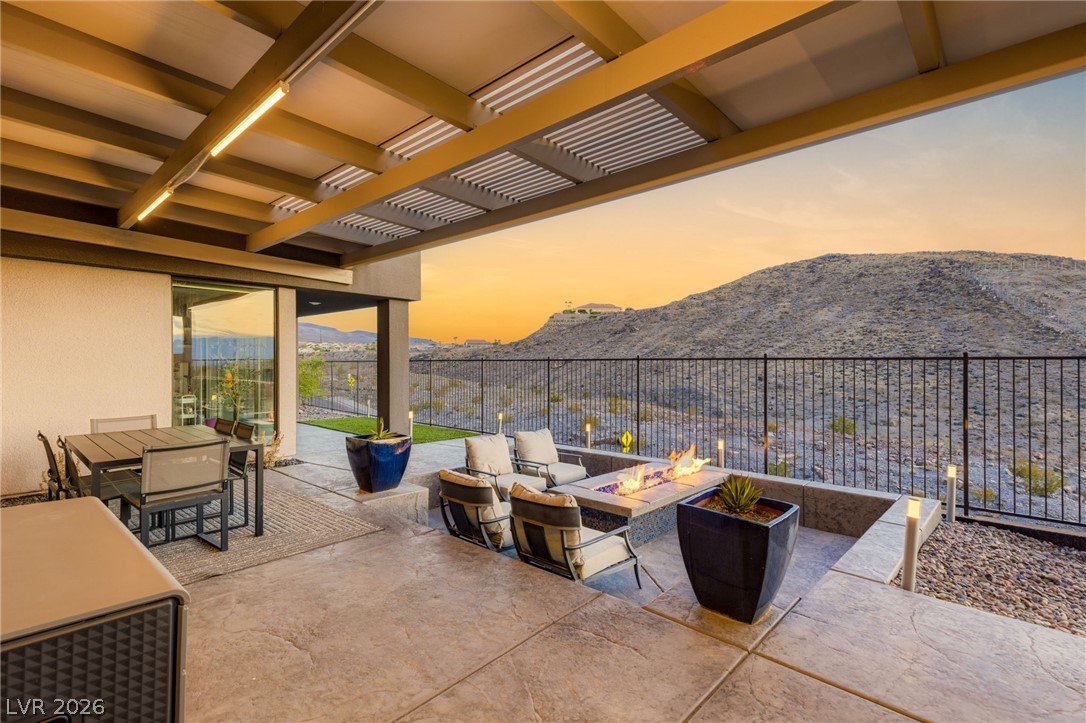 921 Vegas View Drive