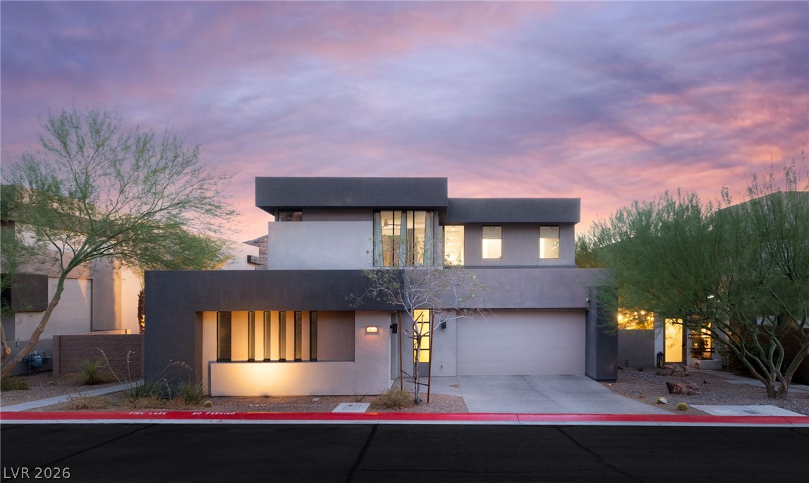 921 Vegas View Drive