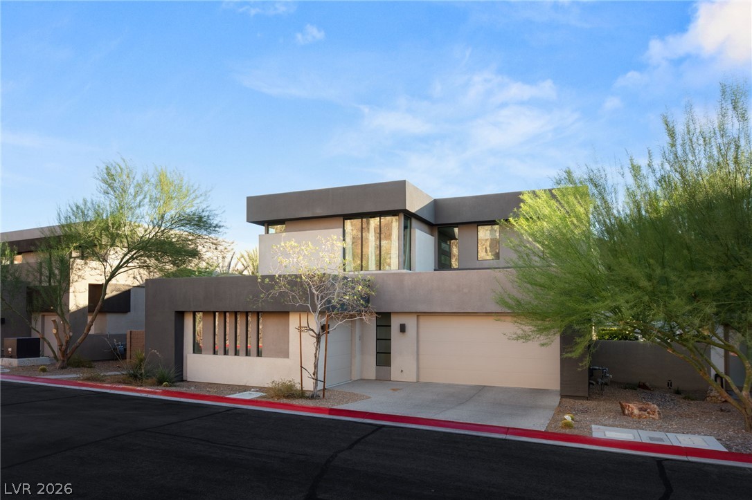 921 Vegas View Drive