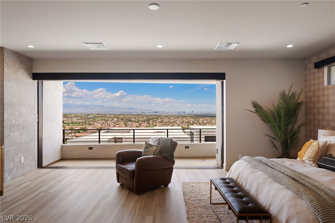 805 Dragons Eye Drive