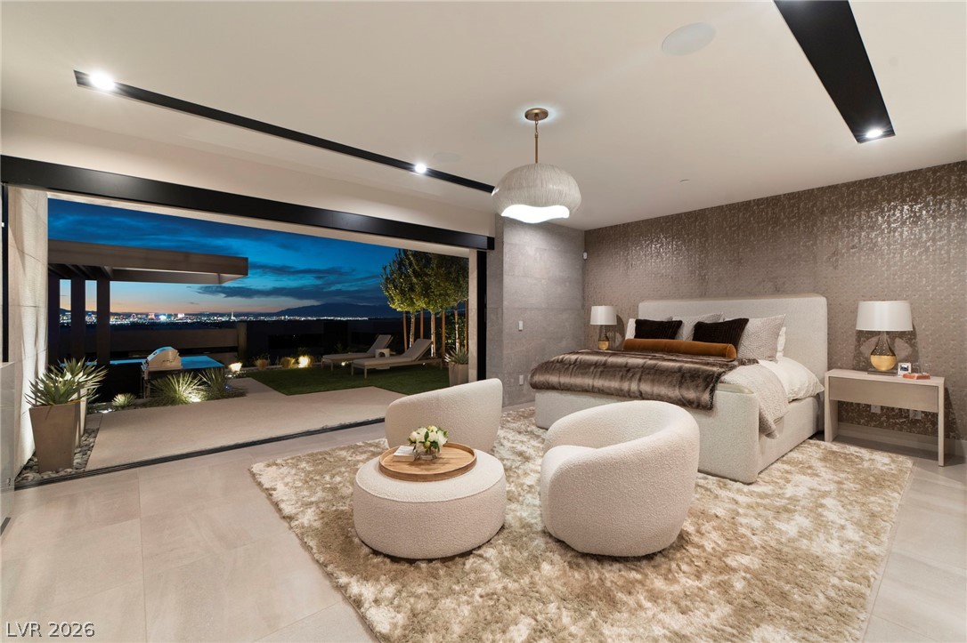 805 Dragons Eye Drive
